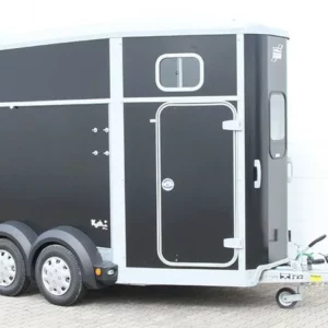 Ifor Williams Pferdeanhänger HB506|Sattelkammer|schwarz-Neu